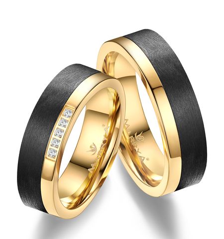 Carbon wedding rings / wedding bands