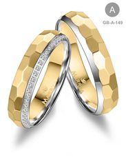 Matte oder gehämmerte Trauringe