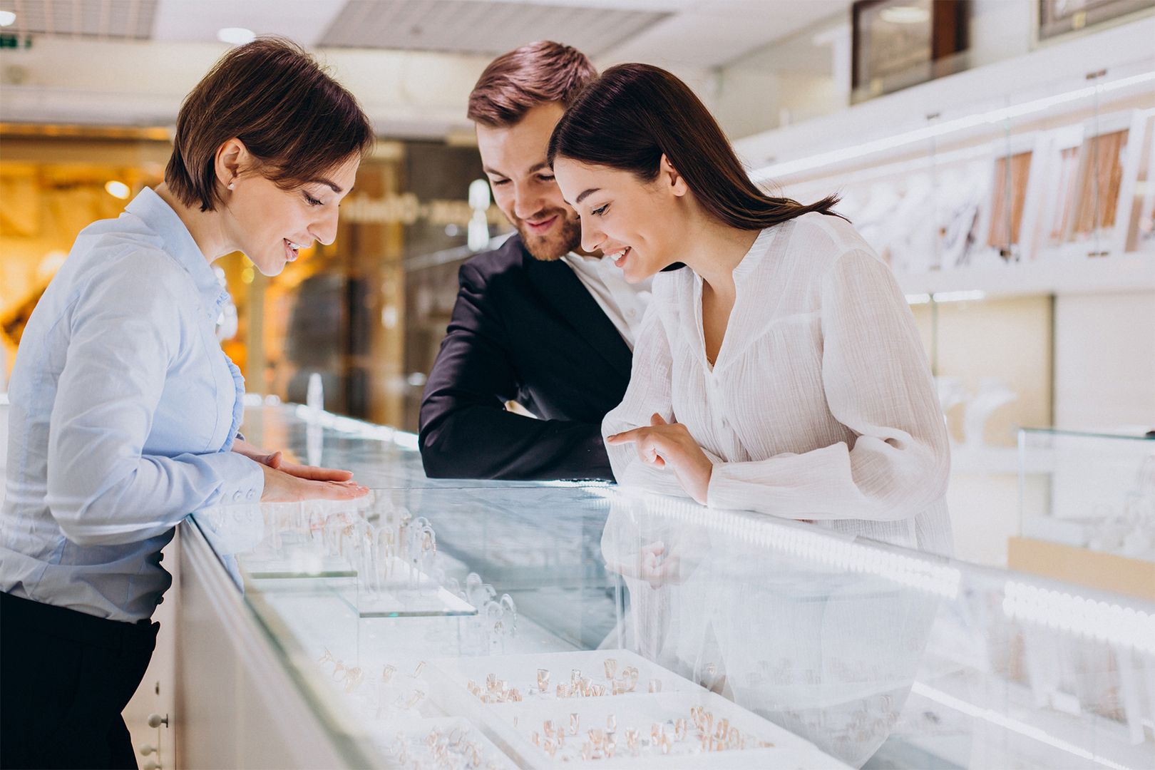 Asesoramiento en anillos para clientes particulares